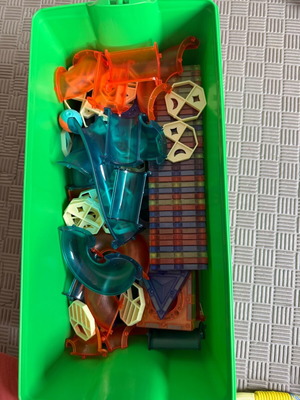 Παιδικά τουβλάκια Mega Blocks και magnetic στοιχεία σαν καινούργια με μπάλα και γέφυρες
