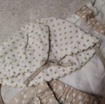 Prenatal set for 3-6 months like new with diaper change buttons