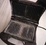 Izzy sandwich maker used