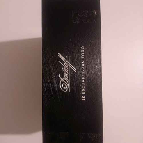 Cigar box like new, square