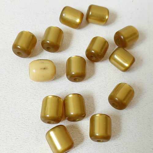 Acrylic Barrel Beads for Komboloi and Handmade Crafts like new