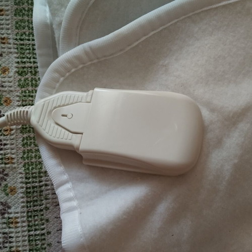 Single electric blanket, fully functional