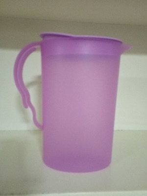 Expression jug 2 liters purple color new Tupperware