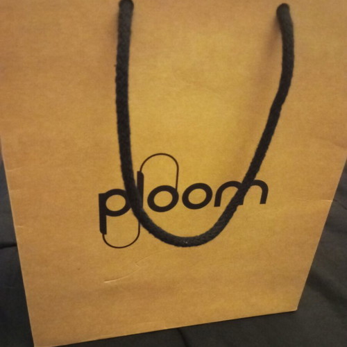 Ploom device like new with unique carrying pouch