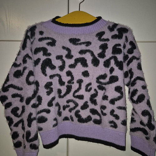 Leopard sweater like new, size S, black and purple