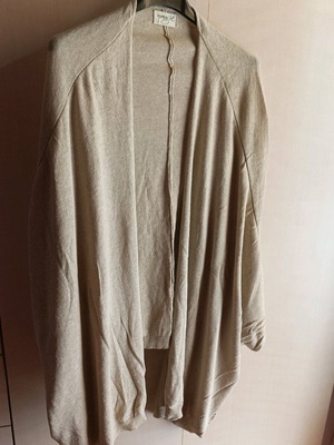 Namaste cardigan large size without buttons new beige