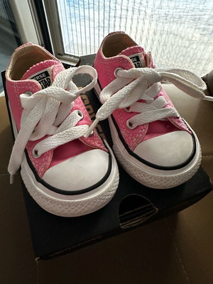 Converse παιδικά παπούτσια Νο 20 σε πολύ καλή κατάσταση