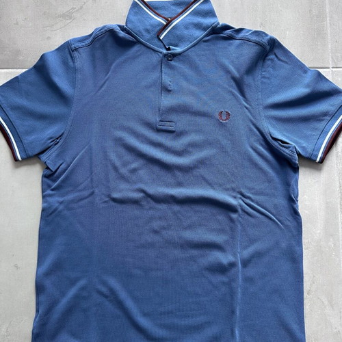 Fred Perry men's t-shirt blue size M like new