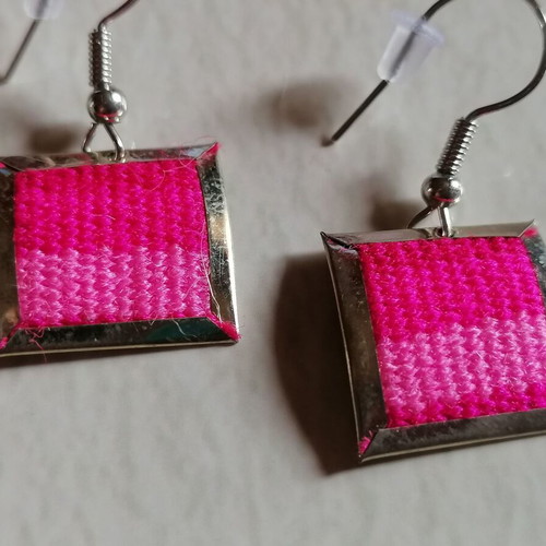 Handmade earrings with alpaca metal and colorful woven wool, new