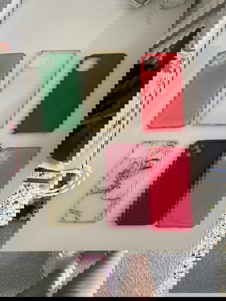 iphone 11 pro max διάφορες θήκες