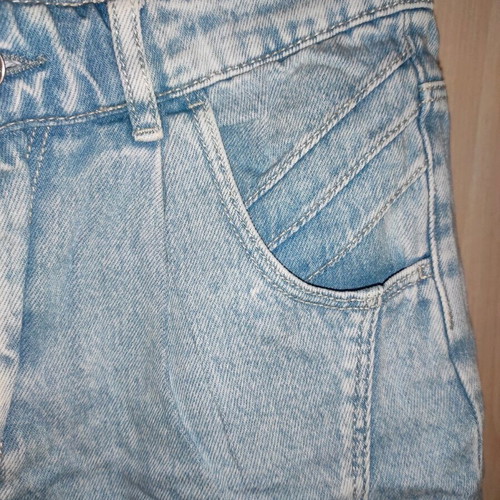 High-waisted shorts used, size 40