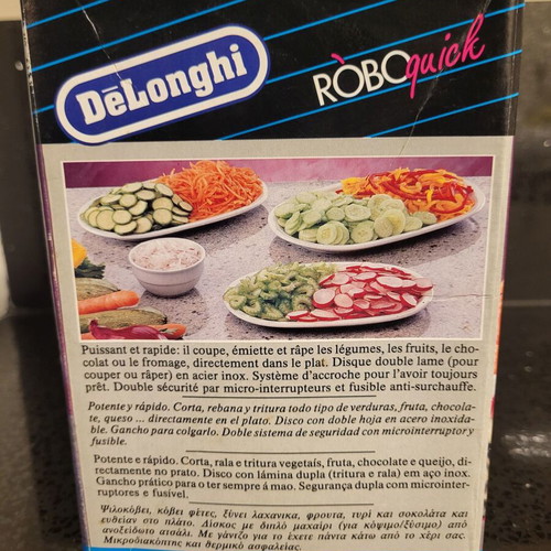 Delongi Mini Robot new for slicing food