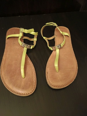 Antonio Melani sandals Italian No40 like new, green