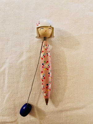 Kimmi Junior collectible pen with purple ink