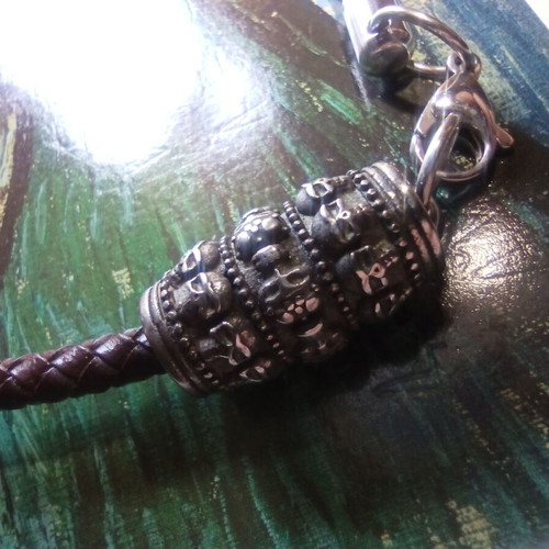 Leather Necklace Fort Tempus with Skull Pendant new, brown and silver