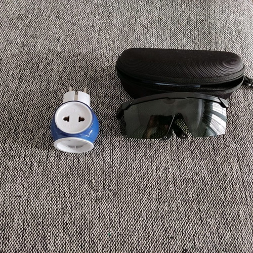 Laser machine used, powerful with protective glasses and adapter