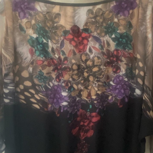 Relish long top new with elastic hem and deep back