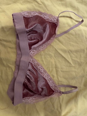 A-Style lace bralette size M, like new, pink