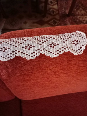 Handmade lace ecru, new, 2.20 m length
