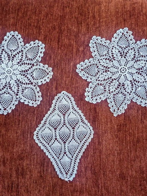 Crochet doilies used, white, set of 3
