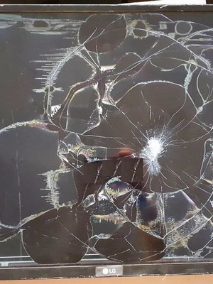 Πλακέτες τηλεόρασης LG 32LK500BPLA μεταχειρισμένες λόγω σπασμένης οθόνης