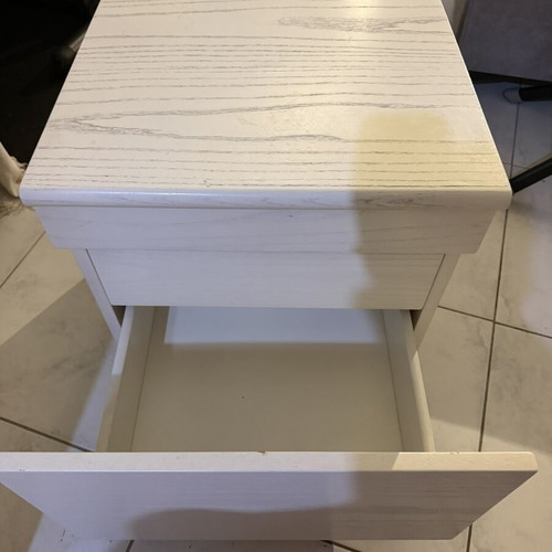 White nightstands, set of 2