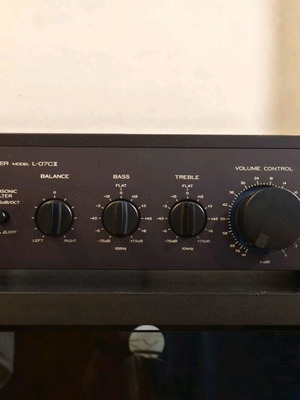 Kenwood L-07Cii preamplifier like new