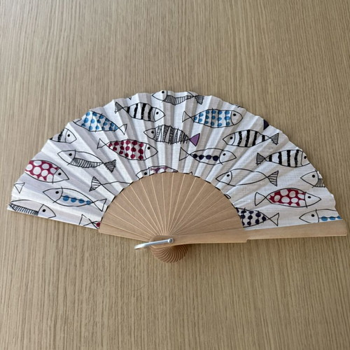 Fish Pattern Hand Fan made of Olive Wood, new, white