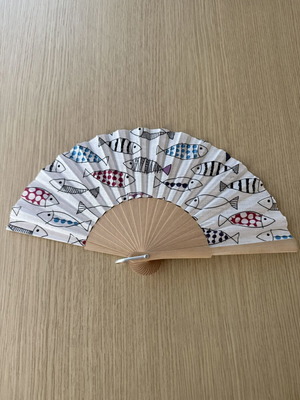 Fish Pattern Hand Fan made of Olive Wood, new, white
