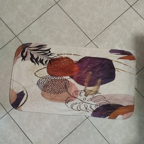 Bathroom carpet new, 75 x 43 cm