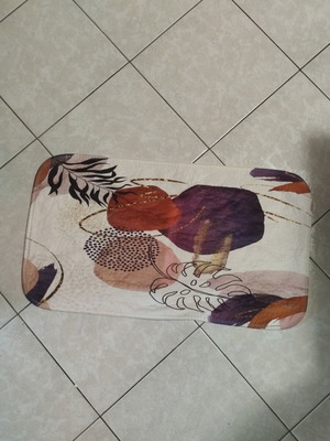 Χαλί μπάνιου καινούργιο, 75 x 43 εκ