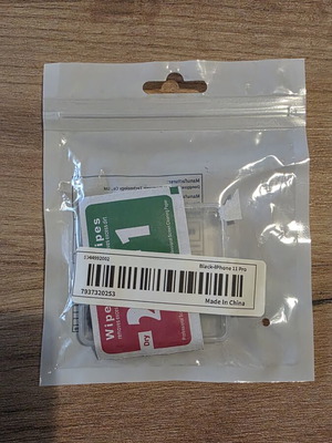 Camera protector for iPhone 11 Pro like new, separate pieces