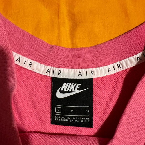 Nike sweatshirt lightly used, pink, size S