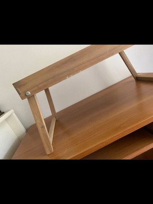 Wooden tray with stand like new, ideal for food or laptop