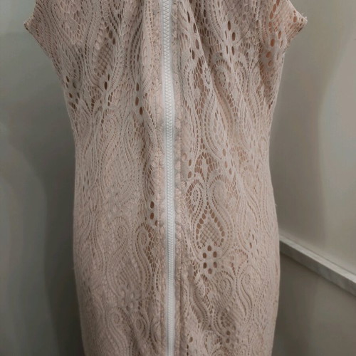 Pink Lace Dress Chrisper like new