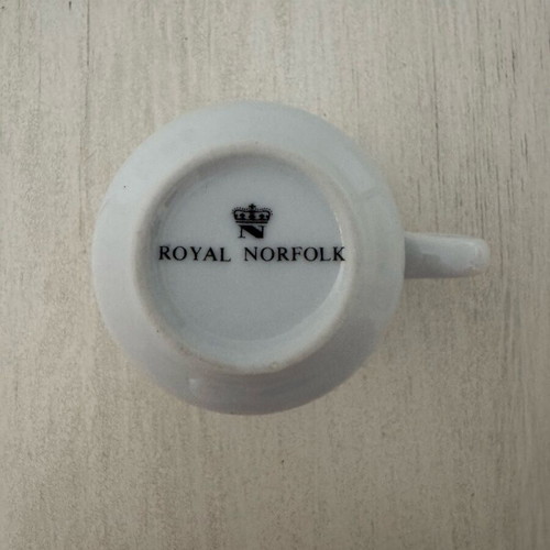 Royal Norfolk porcelain vintage cup like new