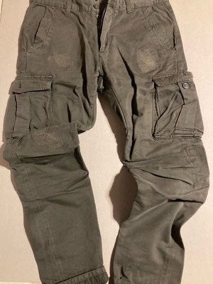 Seven Denim Cargo pants used No 48, height 104, waist 43
