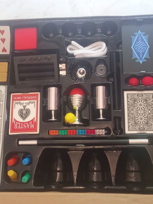 Magic suitcase used, missing three glasses, box with tears