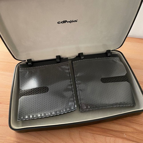 CD Projects case for 24 CD/DVD Travel aluminum used, black