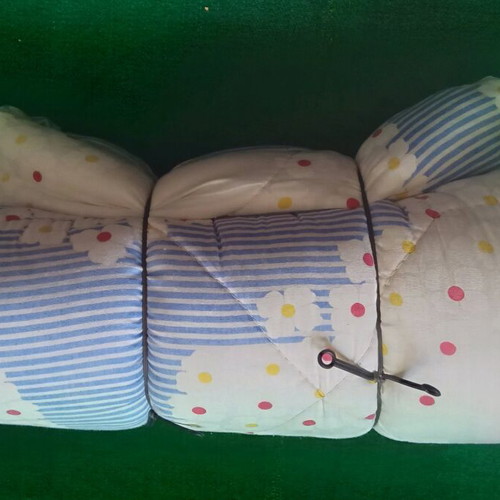 Thick quilt like new, size 110×250 cm with 13 cm bolero