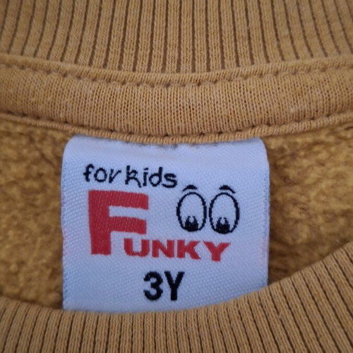 Set of 4 used boys' sweatshirts for school or play