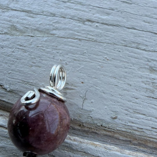 Pendant with stone like new, multicolor