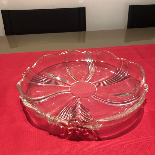 Decorative platter like new, size 30cm