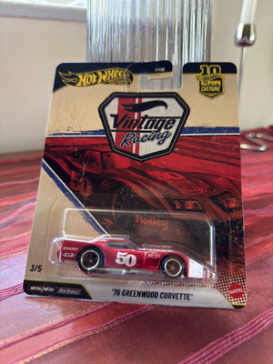 Hot Wheels Greenwood Corvette new