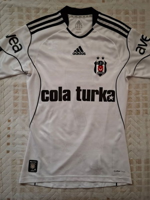 Adidas 2010-11 Besiktas Shirt Jersey #7 Quaresma like new