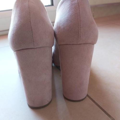 Estil pumps used, nude color, 10 cm heel, size 37