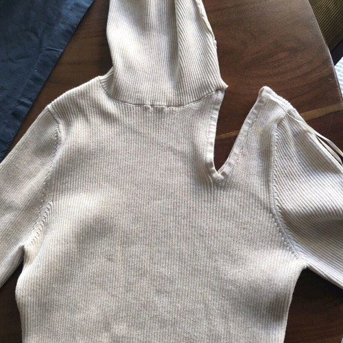 Fresh Soul Clothing turtleneck sweater new, cream with unique shoulder cut