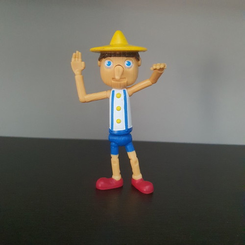 Pinocchio figure from Shrek 2010 used, 12cm