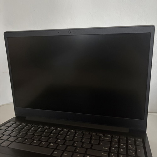 Lenovo IdeaPad 330-15IKB laptop Ryzen 3 12GB RAM 256GB SSD