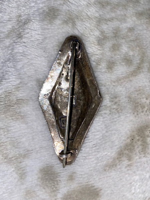 Silver pin vintage used